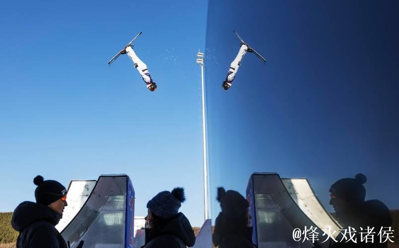 惊喜不断保持冷静 中国空中技巧队全力备战米兰